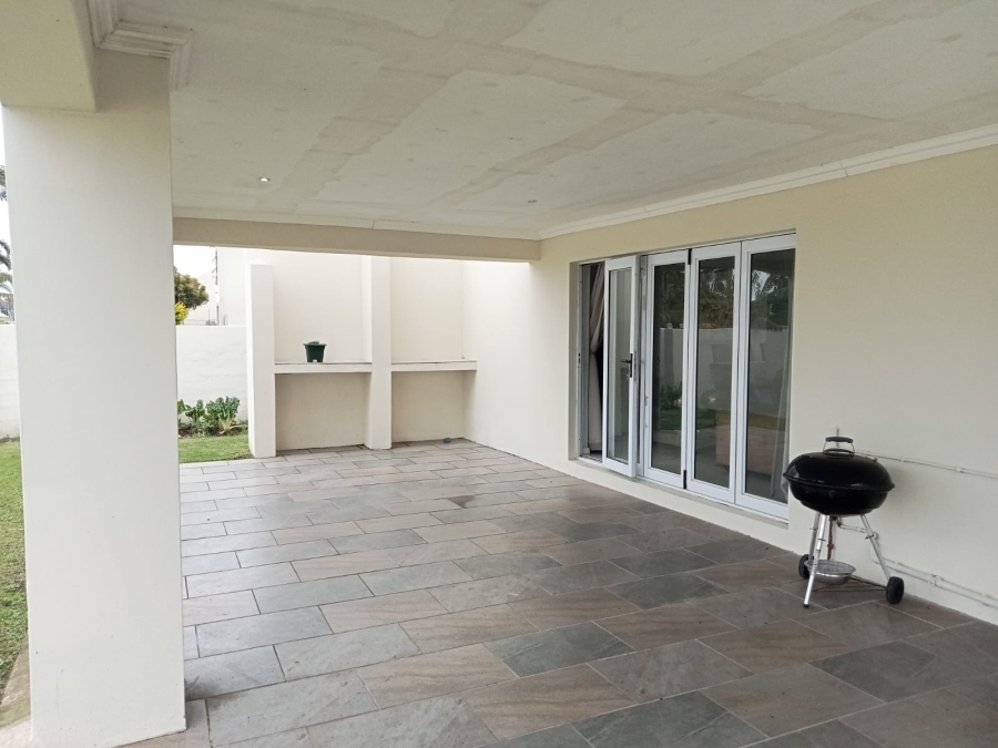 4 Bedroom Property for Sale in Gonubie Eastern Cape